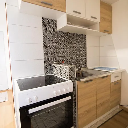 Apartament Bozur