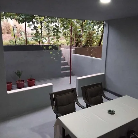 Apartament Bozur
