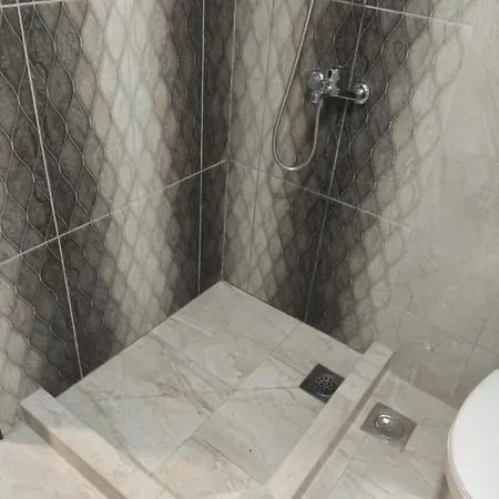 Bozur Apartament *